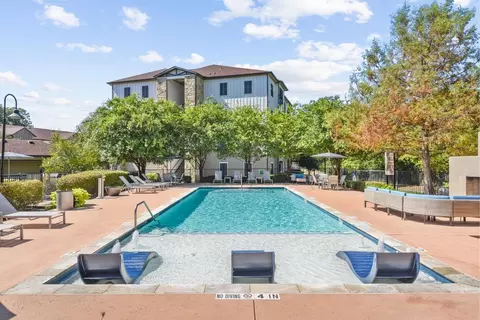105 W 51st St, Austin, TX 78751 photo 6