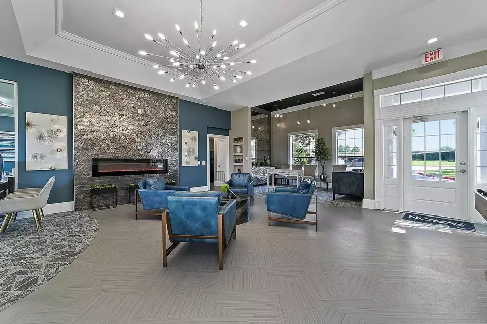  801 Legacy Dr, Plano, TX 75023 photo 25