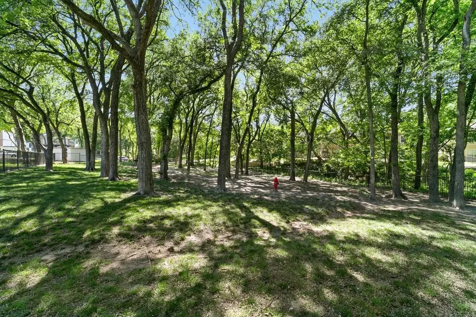  801 Legacy Dr, Plano, TX 75023 photo 14