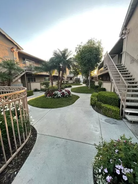 537 543 S East St, Anaheim, CA 92805