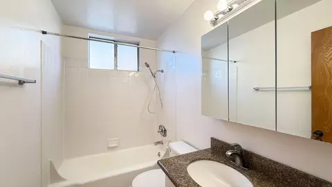 151 Athol Ave201 Wayne, Oakland, CA 94606 photo 8
