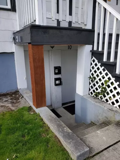 632 N State St, Tacoma, WA 98403