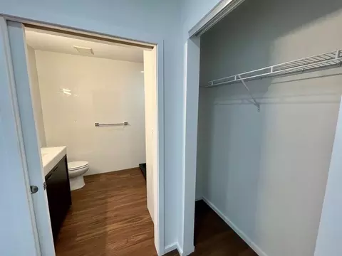 9 E Mount Royal Ave, Baltimore, MD 21202 photo 21