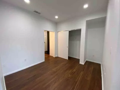 9 E Mount Royal Ave, Baltimore, MD 21202 photo 23
