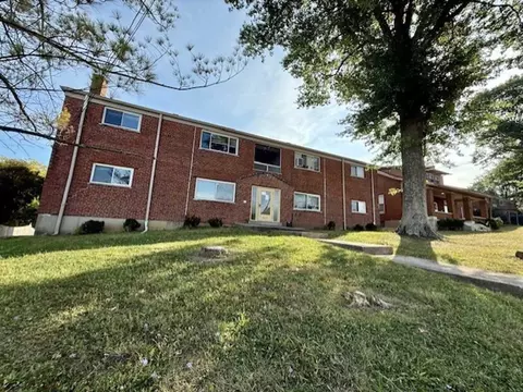 2414 Banning Rd, White Oak, OH 45239
