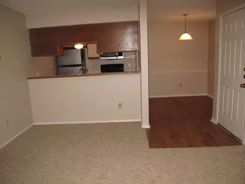 218 N Texas Blvd, Denton, TX 76201 photo 5