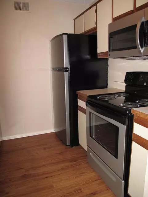 218 N Texas Blvd, Denton, TX 76201 photo 3