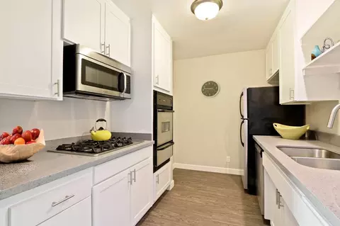 1675 Manning Ave, Los Angeles, CA 90024