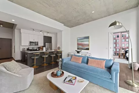60 E Randolph St, Chicago, IL 60601