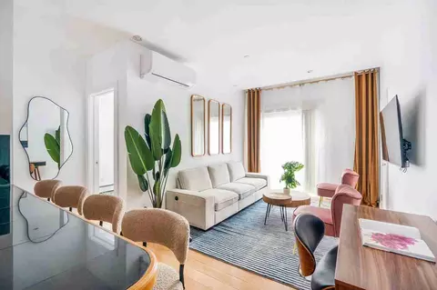 200 E 11th St, New York, NY 10003