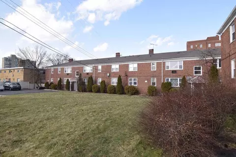 13984 Superior Rd, East Cleveland, OH 44118
