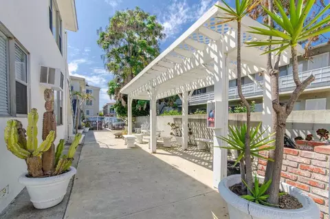 1724 Butler Ave, Los Angeles, CA 90025