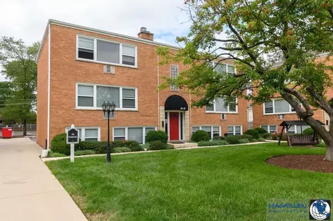 12 N Ardmore Ave, Villa Park, IL 60181