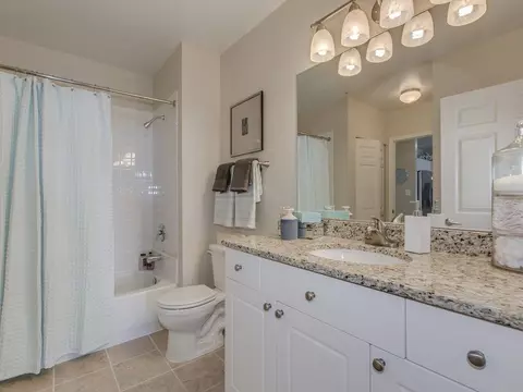 2800 Clarendon Blvd, Arlington, VA 22201 photo 13