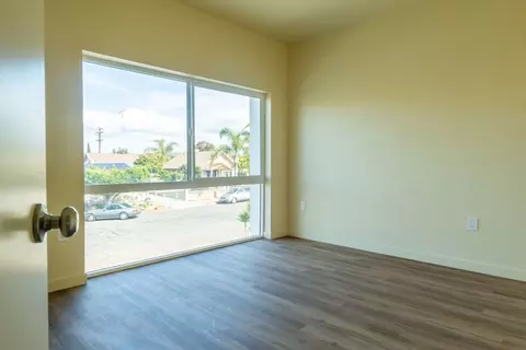 1877-1881 Irving Ave, San Diego, CA 92113