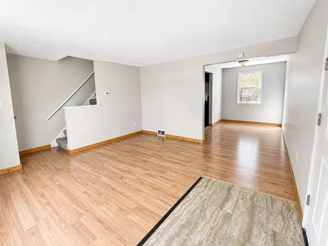911 Sleepy Hollow Rd, Castle Shannon, PA 15234