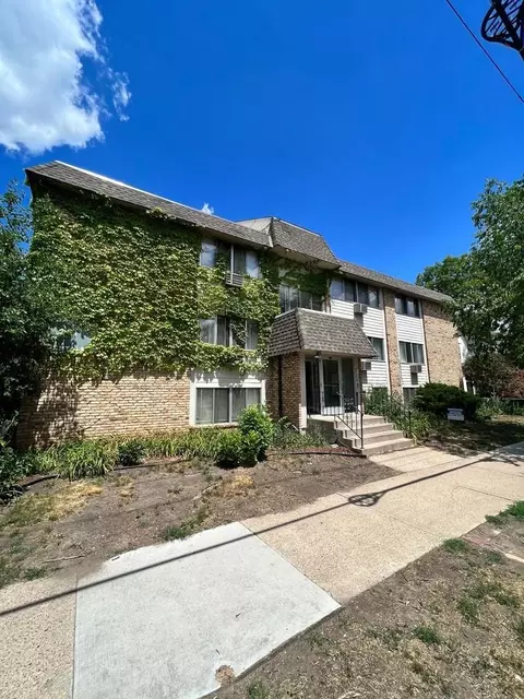 1314 W 28th St, Minneapolis, MN 55408