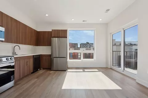 130 W Girard Ave, Philadelphia, PA 19123