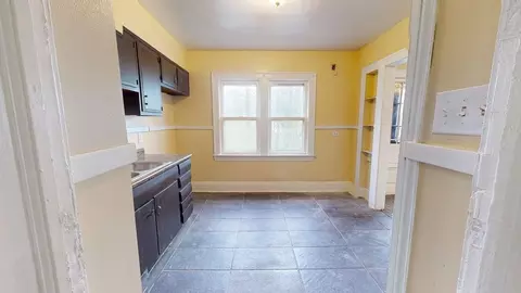 3045 E 130th St, Cleveland, OH 44120