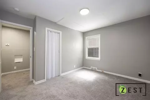 5235 Chatsworth St, Detroit, MI 48224