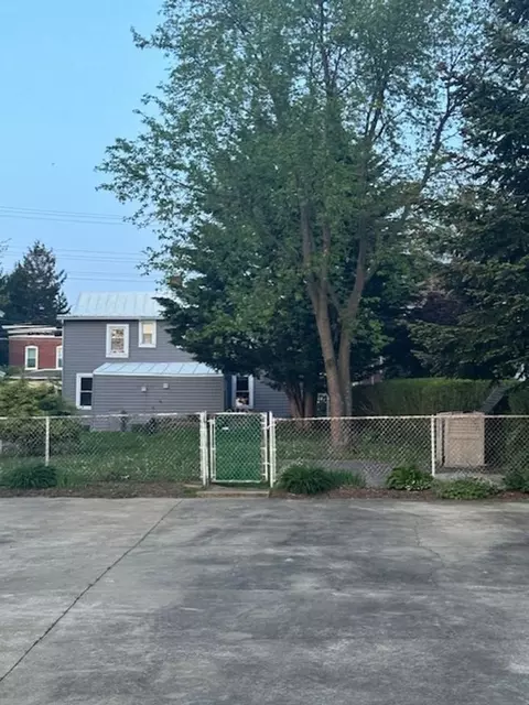 1136 1138 S Main St, Hampstead, MD 21074