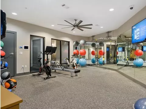 8757 Penrose Ln, Lenexa, KS 66219 photo 20