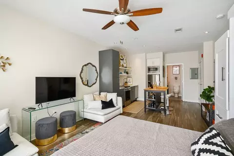 8757 Penrose Ln, Lenexa, KS 66219 photo 13