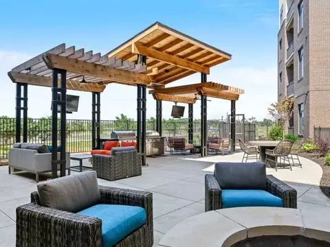 8757 Penrose Ln, Lenexa, KS 66219 photo 36