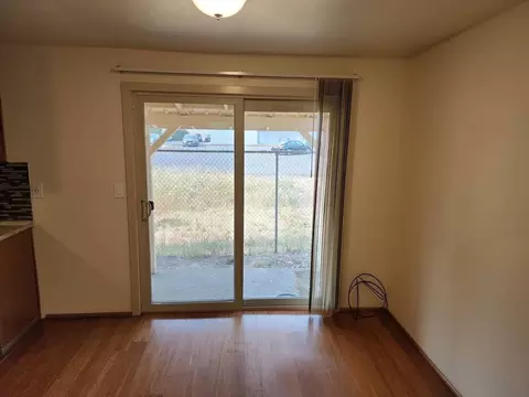2558 River Rd, Eugene, OR 97404 photo 2
