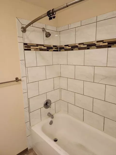 2558 River Rd, Eugene, OR 97404 photo 11