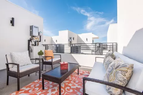 5036 S Slauson Ave, Culver City, CA 90230