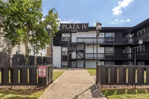 16251635 E St, Lincoln, NE 68508