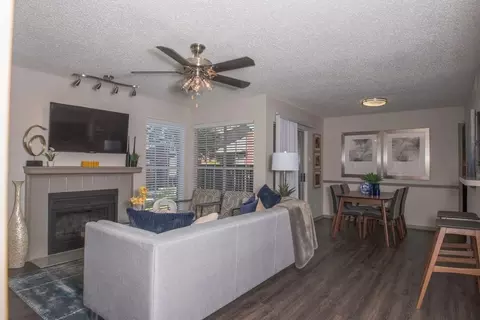 247 E Corporate Dr, Lewisville, TX 75067