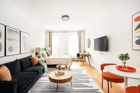444 W 48th St, New York, NY 10036