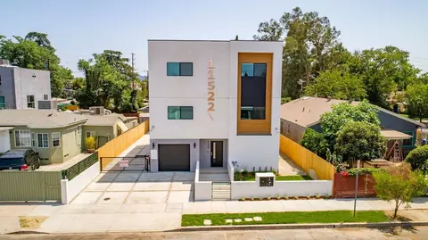 11522 Emelita St, Los Angeles, CA 91601