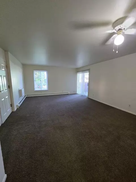 444 Gramercy Dr, Rockford, IL 61107