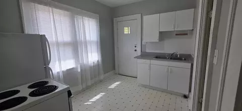 414 Wheeler Ave, Anderson, IN 46016