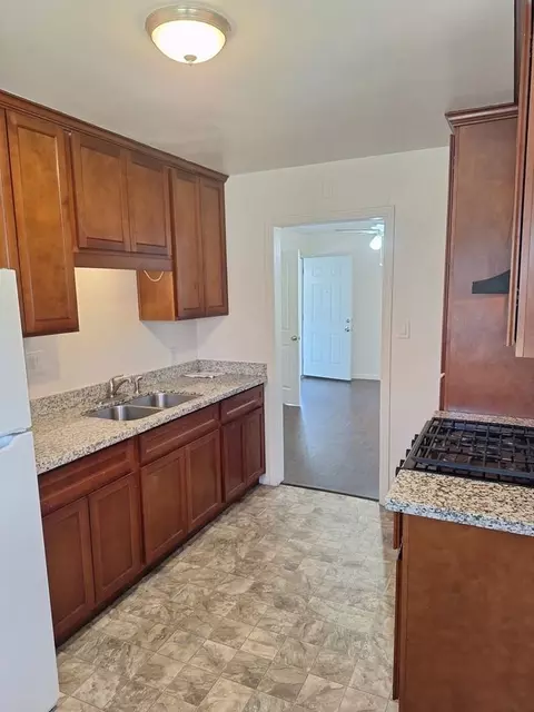 3001 55th St, Sacramento, CA 95820