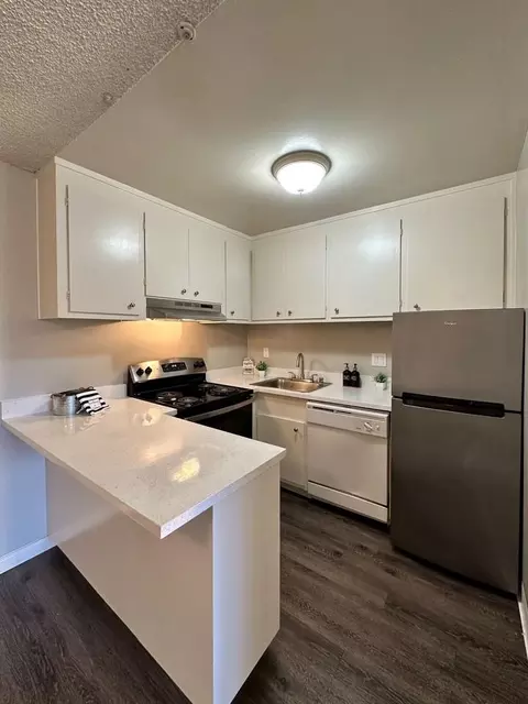 1200 Newell Hill Pl, Walnut Creek, CA 94596