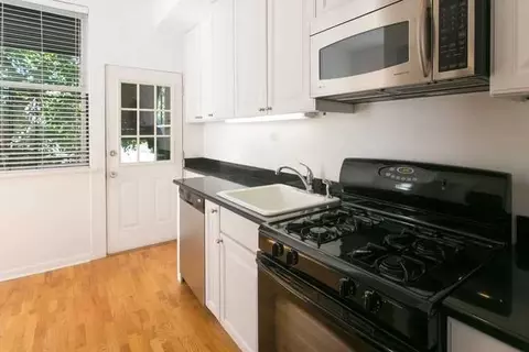 5532 S Kimbark Ave, Chicago, IL 60637
