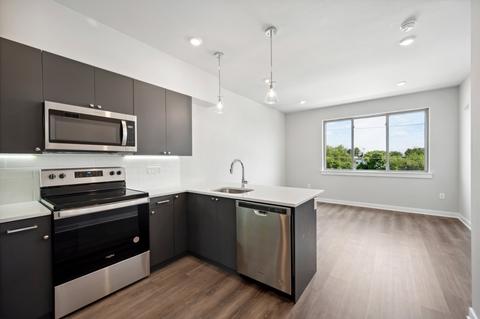 1328 S Harmony St, Philadelphia, PA 19146