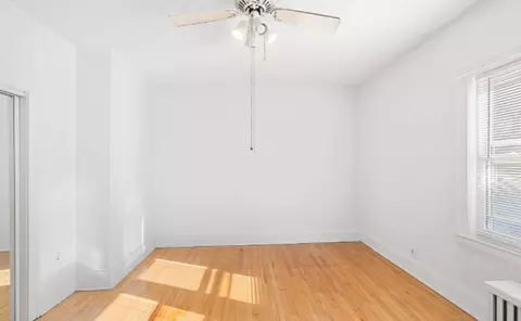12467 Cedar Rd, Cleveland Heights, OH 44106