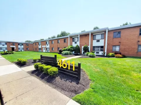 4605 E 131st St, Garfield Heights, OH 44105