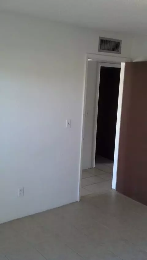 3361 N Mountain Ave, Tucson, AZ 85719 photo 8