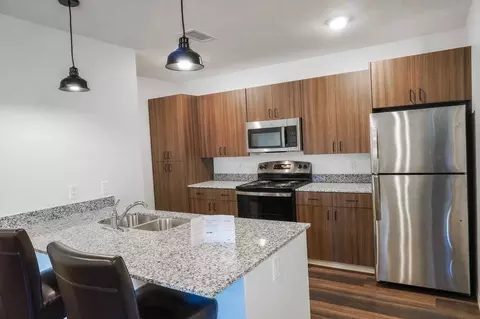 1900 Elaine Dr, Winfield, KS 67156
