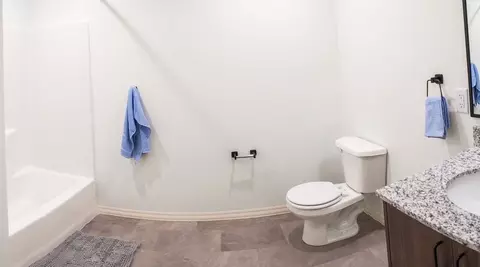 1900 Elaine Dr, Winfield, KS 67156 photo 5
