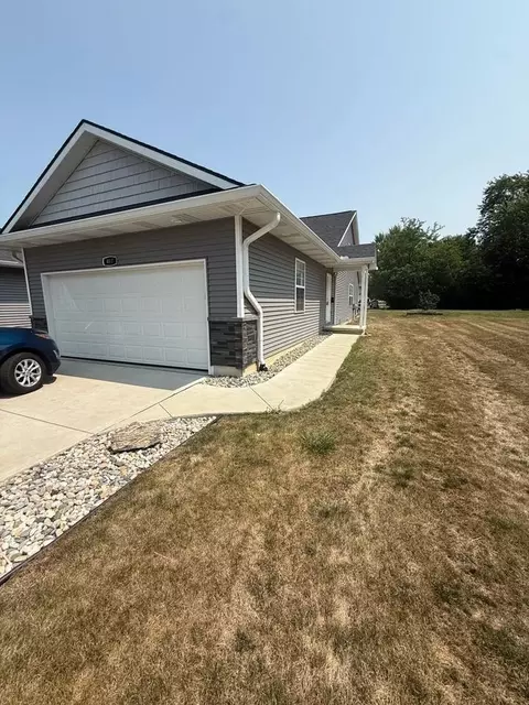 W Clark St, Davison, MI 48423