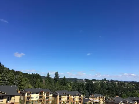 5715 Red Leaf Dr S, Salem, OR 97306