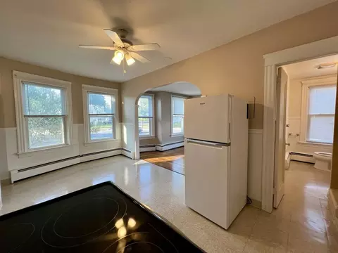 285 Baxter St, Pawtucket, RI 02861 photo 4