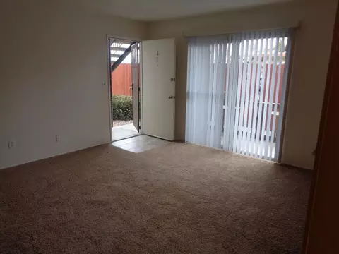1242 Hornblend St, San Diego, CA 92109